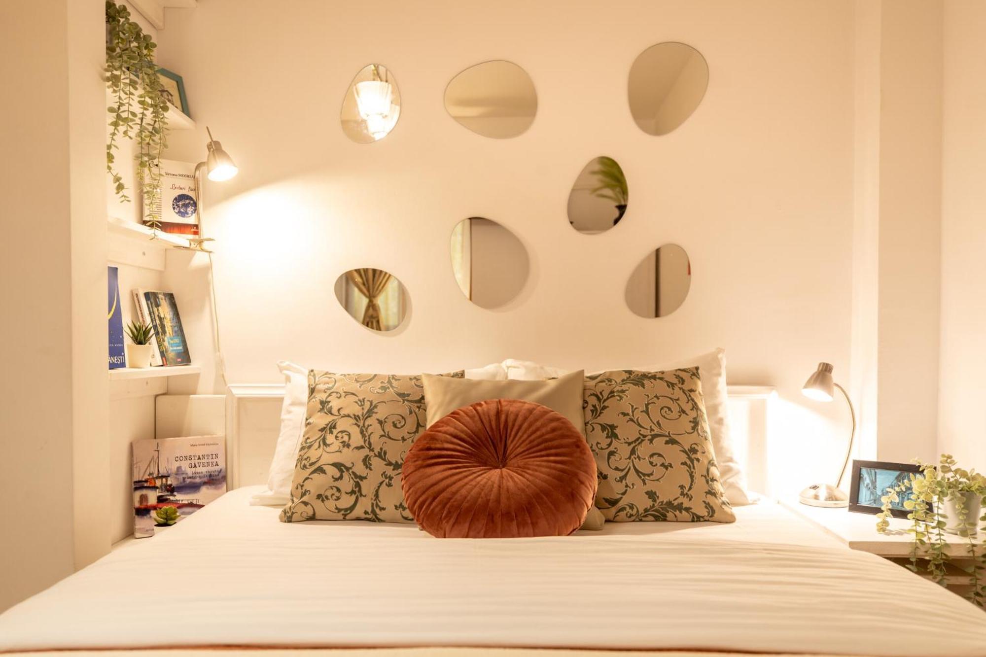 2Br Apartment At Piata Natiunilor Unite: Perfect For City Center Stays Bukarest Exteriör bild