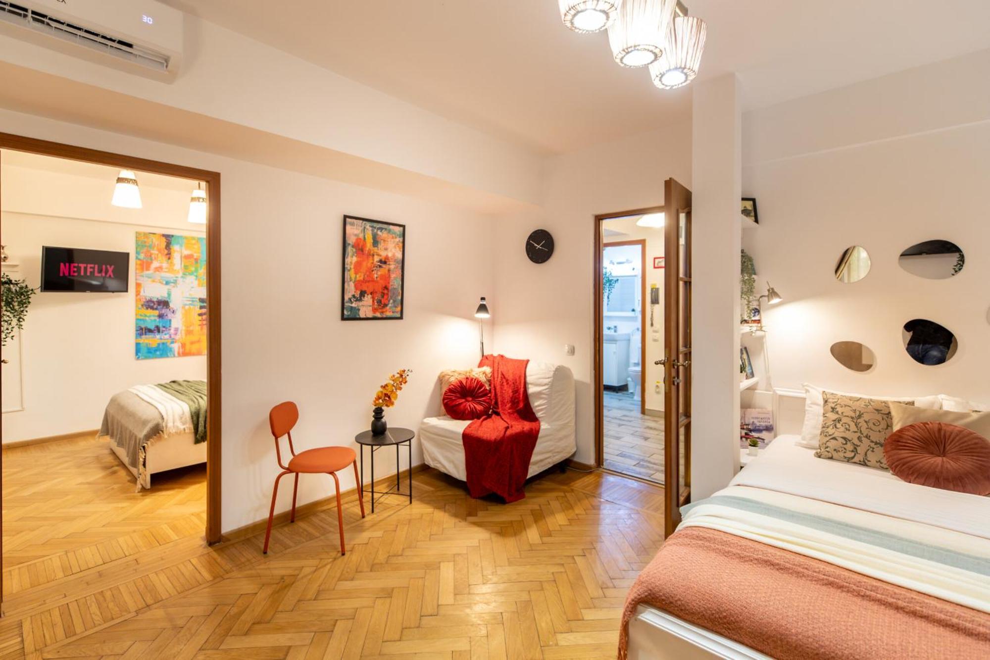 2Br Apartment At Piata Natiunilor Unite: Perfect For City Center Stays Bukarest Exteriör bild
