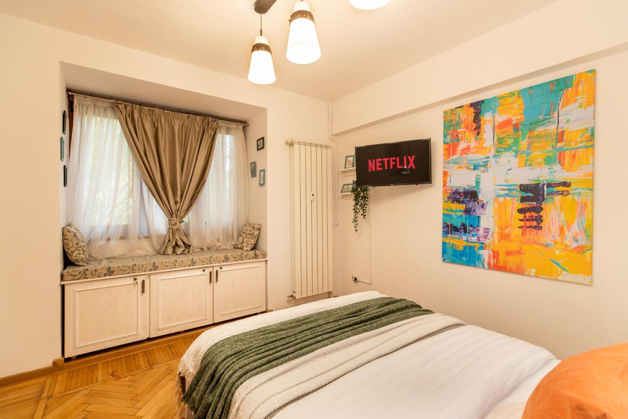 2Br Apartment At Piata Natiunilor Unite: Perfect For City Center Stays Bukarest Exteriör bild